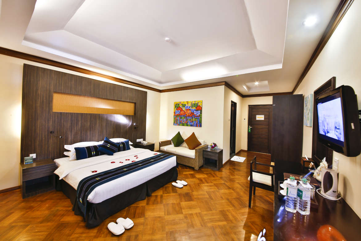 /images/room/amata-inle-resort-deluxe-room1.jpg